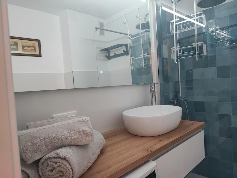 3Min Walk Playa Del Ingles Apartment San Bartolomé Εξωτερικό φωτογραφία